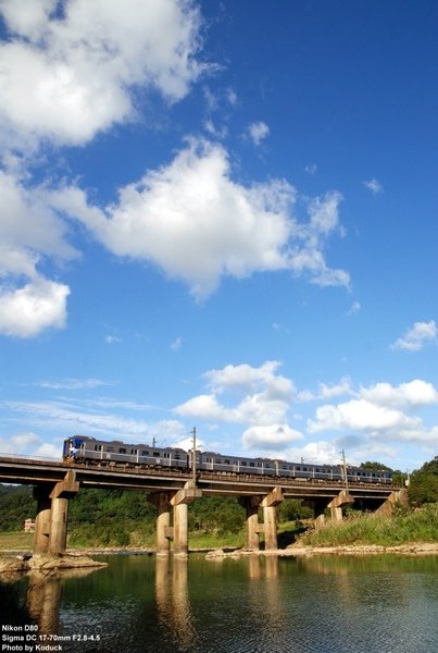 四瑞二號橋2728次電車_1(2)_20081203.jpg