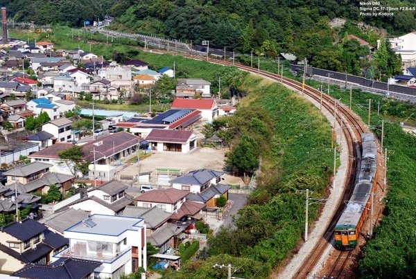 山陽本線115系湘南色塗裝@三石站南_1(2)_20080926.jpg