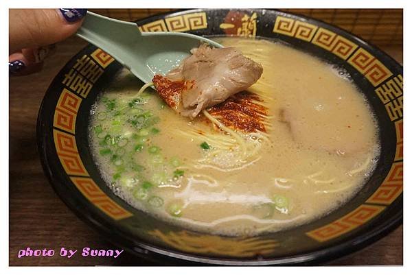2015北九州自助-一蘭拉麵本店11.jpg