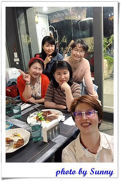 高雄咖啡阿拉丁神燈餐廳26.jpg