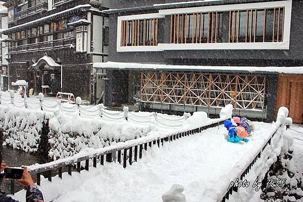 銀山溫泉