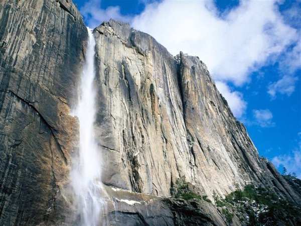 Upper Yosemite Falls, Yosemite National Park, California.jpg