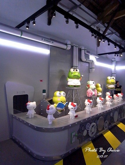 201307ROBOT KITTY互動展026.jpg