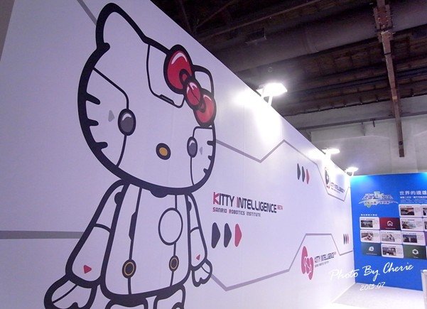 201307ROBOT KITTY互動展063.jpg