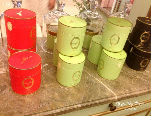 LADUREE015.jpg