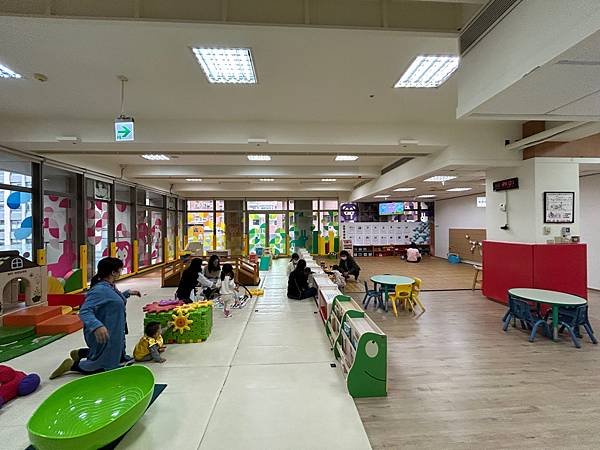 [ 新竹親子館] 新竹市東區親子館/巨城旁親子館/新竹小孩放