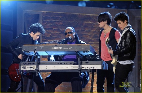 jonas brothers grammy show