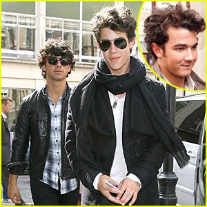 The Jonas Brothers Rock Radio One 