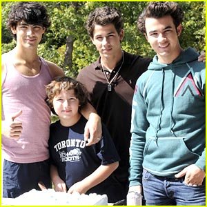 jonas-birthday-cr2-set.jpg