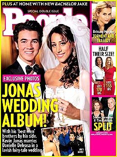 kevin-danielle-jonas-more-wedding.jpg