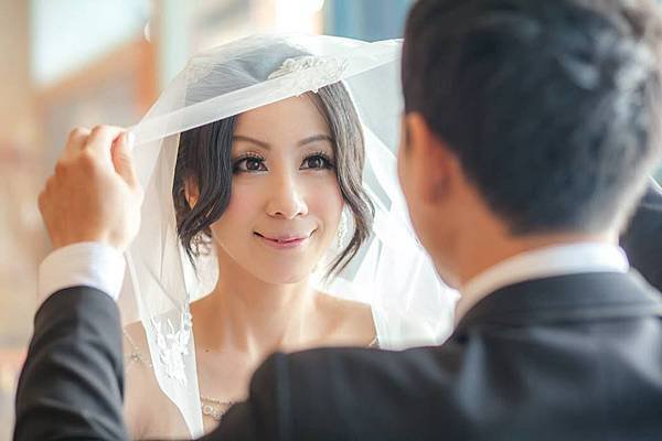 嘉義新娘秘書/紫杉依LOVE彩妝造型/孟殊結婚造型/嘉義婚攝鄧博仁拍攝