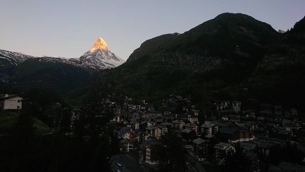 跟著華友旅行坐火車玩瑞士 