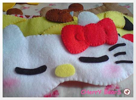 Hello Kitty 凱蒂貓兩用眼罩