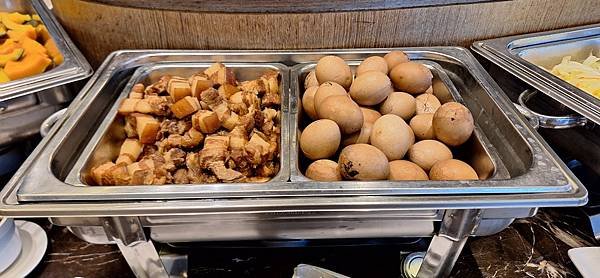 台東 凱旋星光酒店  1140507