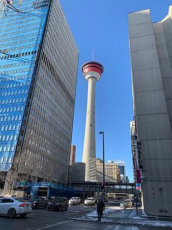 calgary tower.JPG