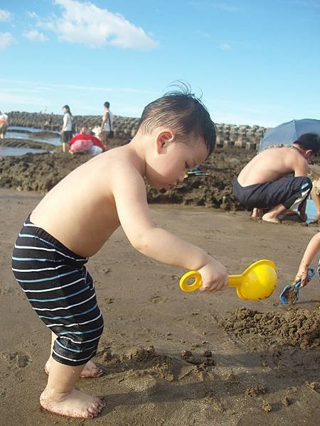 2008_0706_172027北海岸玩水