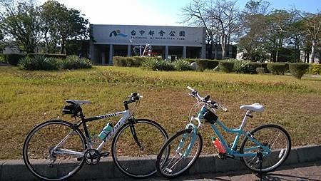 都會公園.jpg
