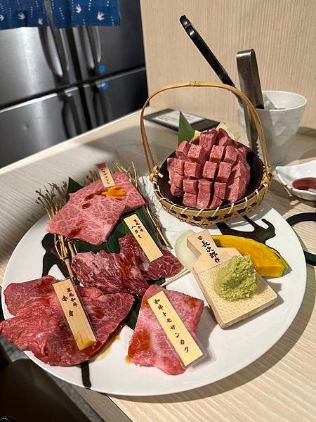 [日本-北海道-札幌-薄野完美服務及食材的燒肉店-個室焼肉つ