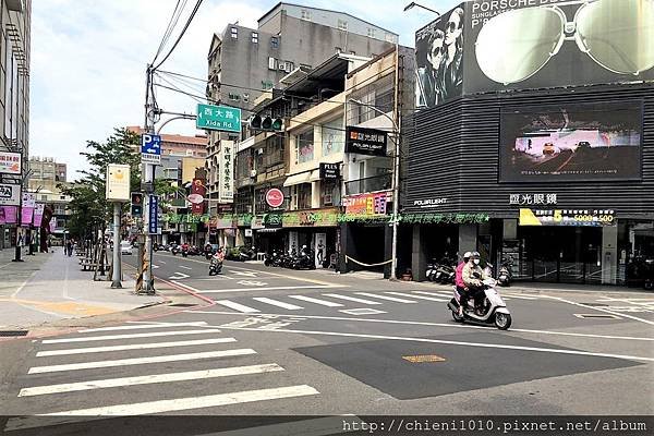 p16市區文昌街大遠百傳家透天店面_低總價投資標的 (3).jpg