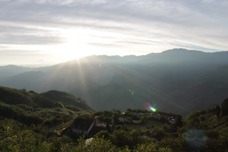 山上人家日出_0620_03