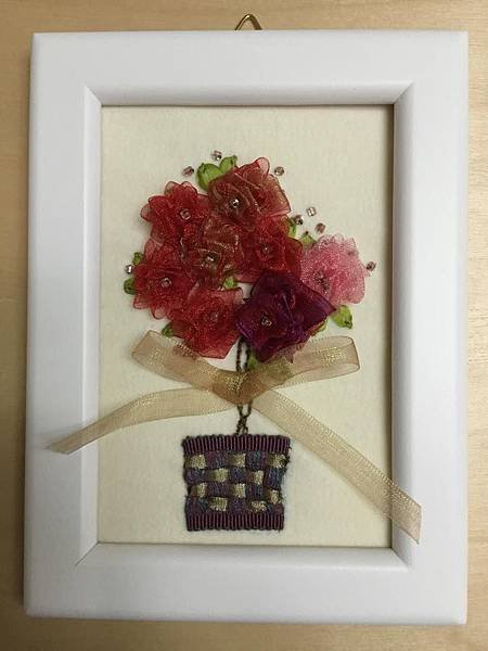 小倉緞帶刺繡證書中高級作品～迷你繡球花框飾