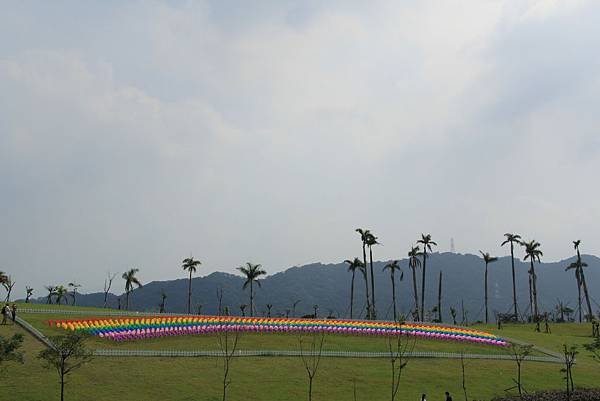 103-09-27鶯歌~3鶯藝術村...彩虹風車