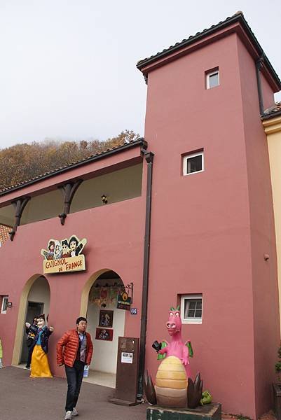 103-11-5小法國村