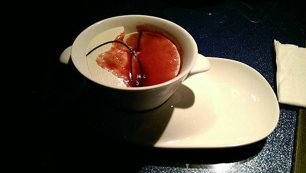 104-3-10板橋美食~.夏慕尼..樂生醫院開刀房春酒