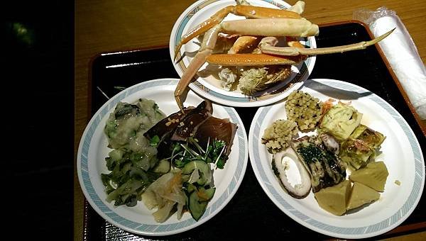 104-23~27日本北海道~登別馬可波羅飯店...第二天晚餐三大螃蟹吃到飽