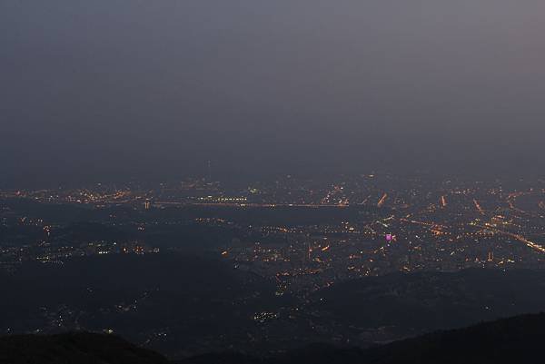 106-4-4台北趴趴走~大屯山助航台夜景