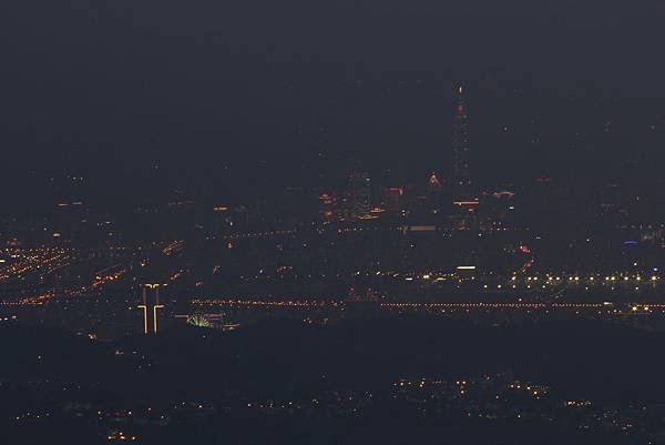 106-4-4台北趴趴走~大屯山助航台夜景