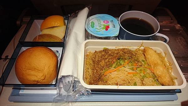 106-11-4中華航空