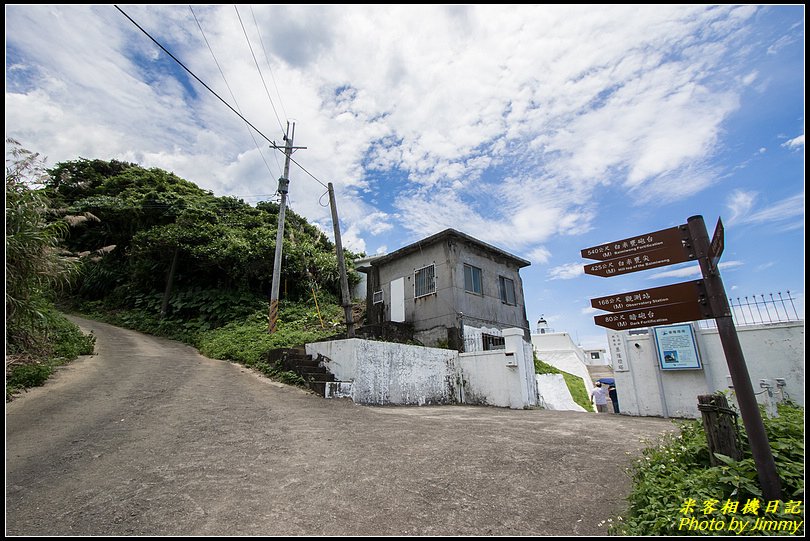 基隆燈塔‧鳥瞰基隆港碼頭的絕佳視野