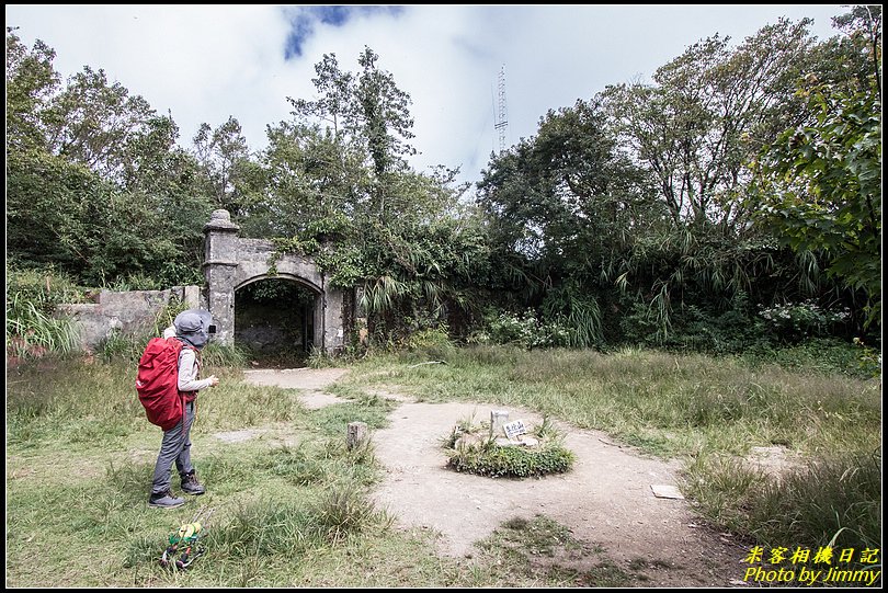 李崠山‧登山尋訪古堡遺跡