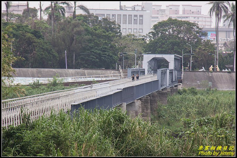 虎尾糖廠鐵橋．來欣賞不同形式橋桁架的特殊設計