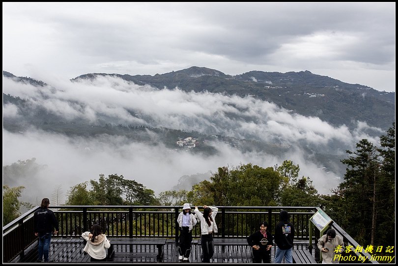 太興岩步道‧健行、賞櫻、訪古剎、觀雲海