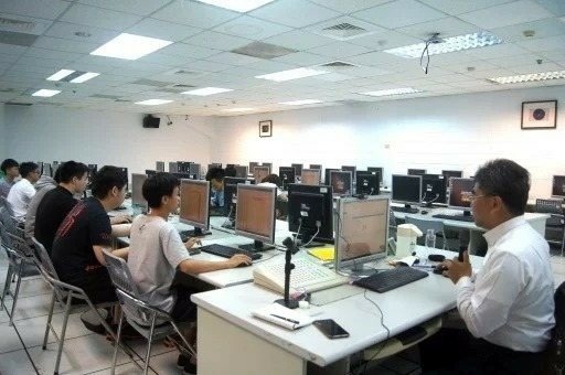 APCS 1年增至6次 實作可分級_教師現場觀察 APCS檢