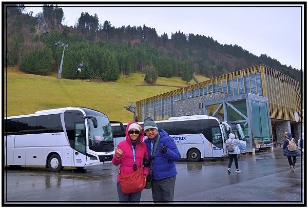 [德瑞旅遊10]搭三段式纜車上瑞士鐵力士山景區(Mt Tit