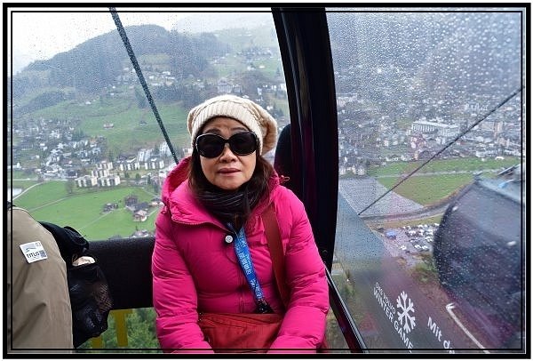 [德瑞旅遊10]搭三段式纜車上瑞士鐵力士山景區(Mt Tit