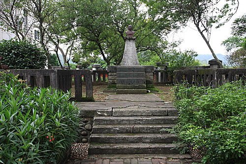 竹東神社/新竹縣竹東鎮員崠子山神社/竹東神社原址為今竹東高中