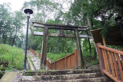 湖口公學校校內神社/新竹縣80年新湖國小存日治時期新湖口公學