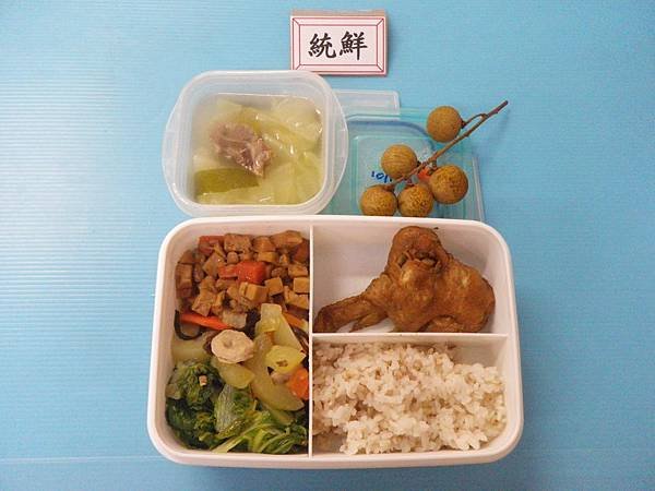 2015-10-12營養午餐照片
