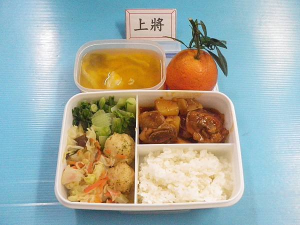2017-03-16營養午餐照片