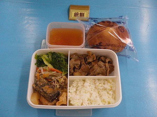 2018-04-10營養午餐照片
