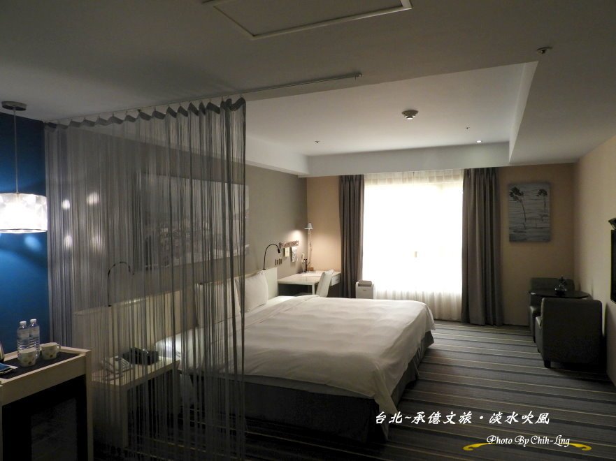 LI028-18.JPG
