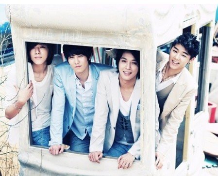 CN Blue cbmini04.jpg