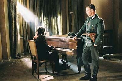 the pianist 02