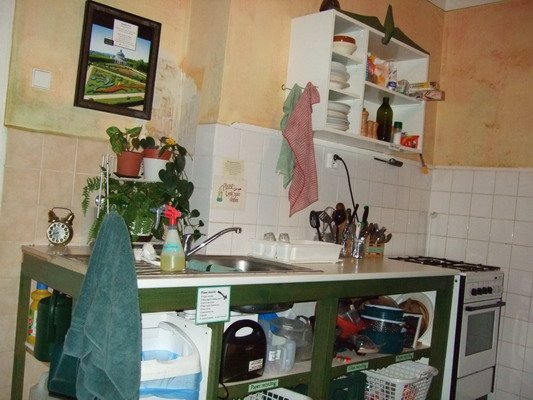 olomouc hostel kitchen