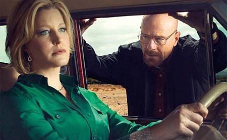 breaking-bad-skyler-white-anna-gunn-editorial-bryan-cranston-amc