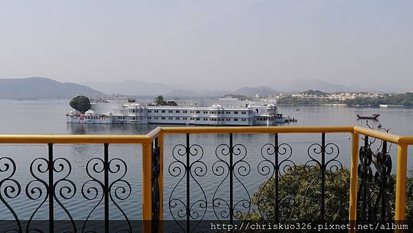 P1090446
